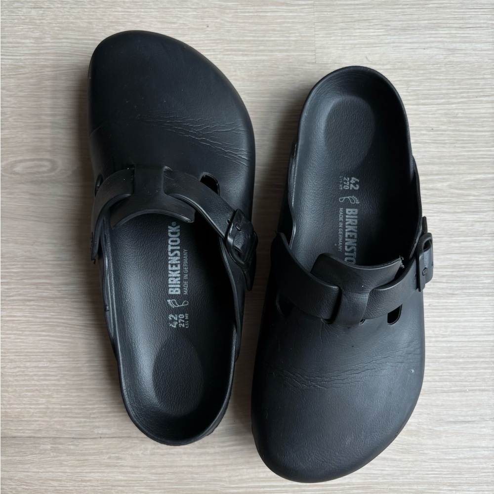 Birkenstock Classic Black Slip-Ons